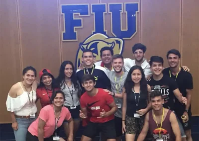 Estudiantes en FIU en EEUU copia